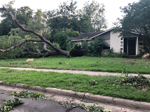 tornado damage marion